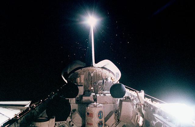 STS-45 Fact Sheet | Spaceline