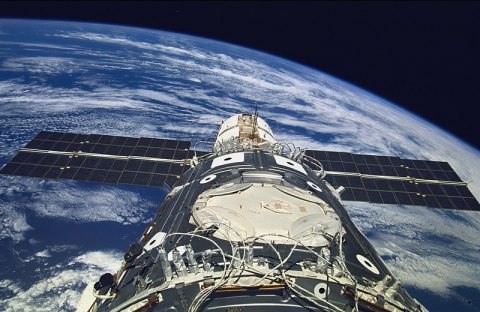 STS-88 Fact Sheet | Spaceline